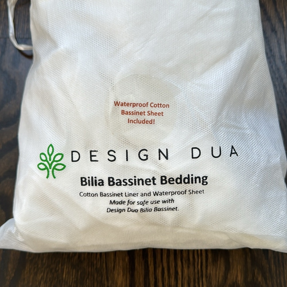 Bedding for Design Dua Bilia Bassinet - EUC